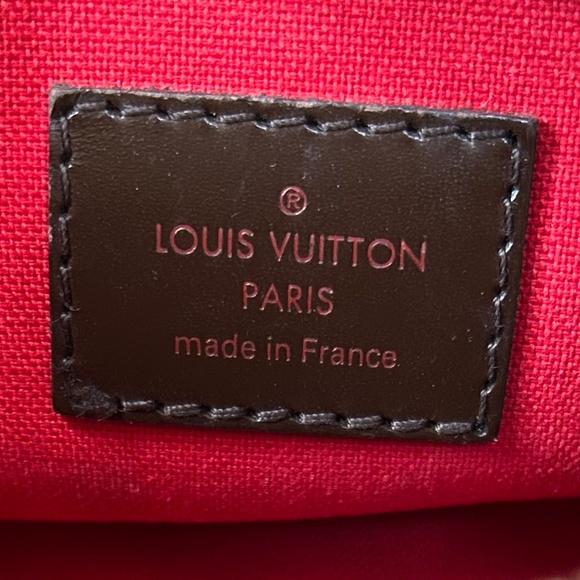 🦄 RARE RETIRED Louis Vuitton Thames in de - Picture 3 of 15